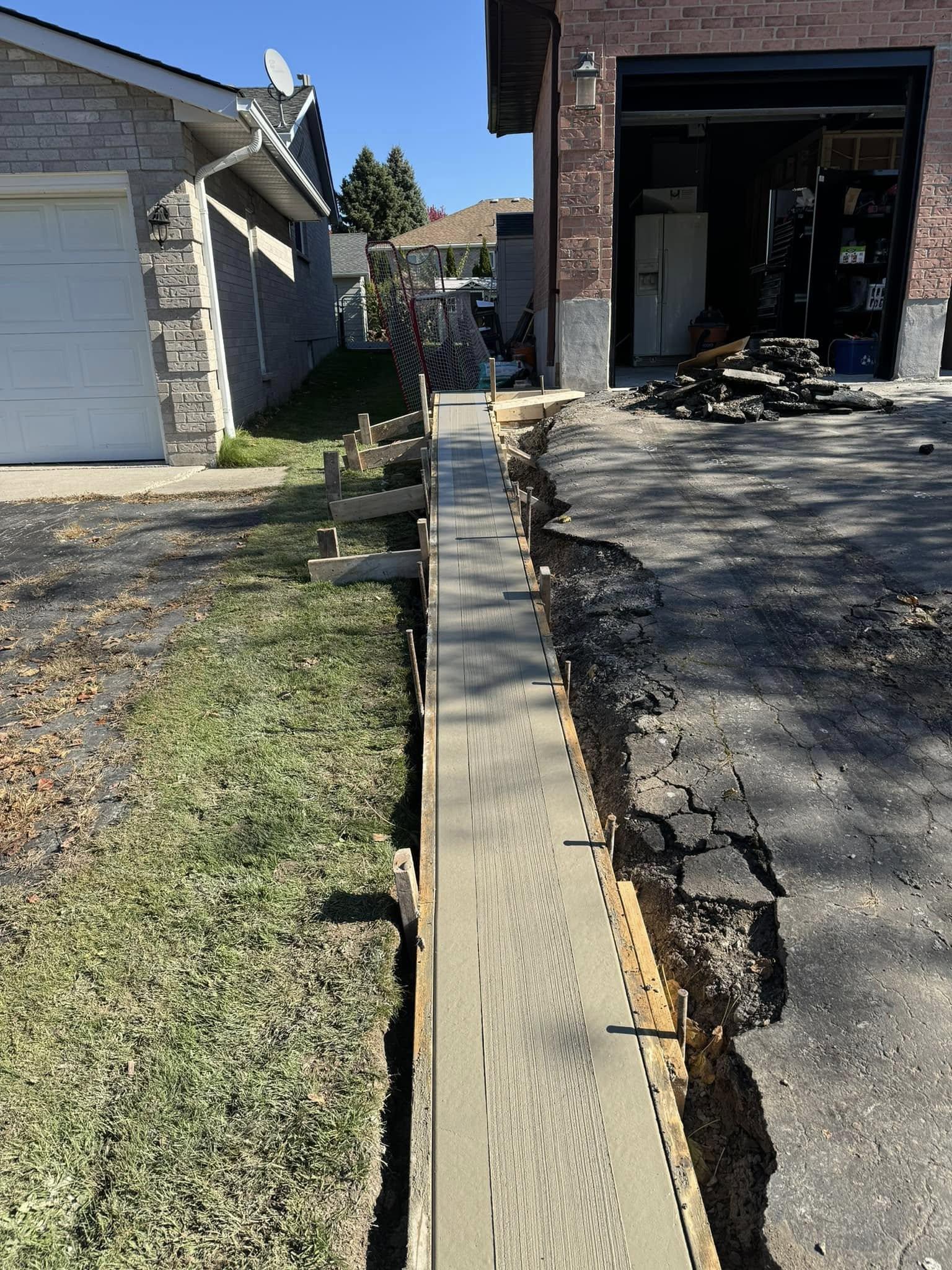 Driveway Walkway 0